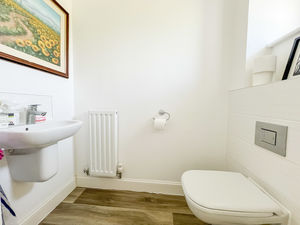 Cloakroom- click for photo gallery